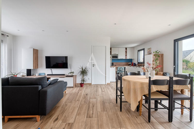 Maison - 85 m² - 4 pièces