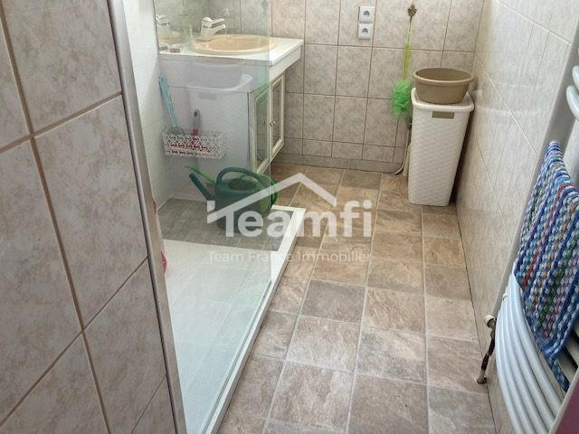 Maison - 101 m² - 4 pièces