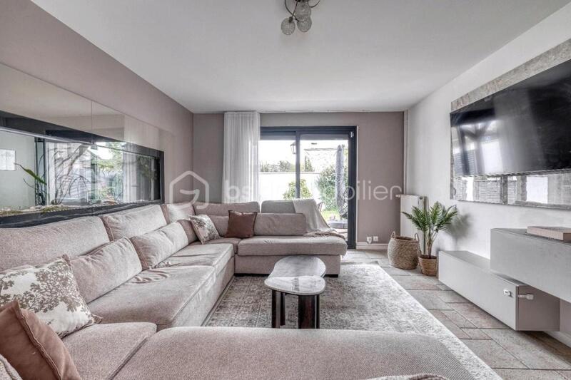 Maison - 140 m² - 6 pièces