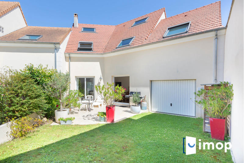 Maison - 189 m² - 7 pièces