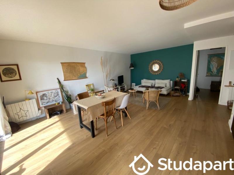 Appartement - 67 m² - 3 pièces