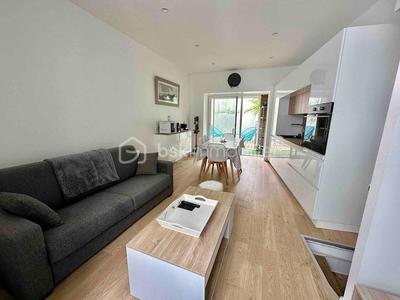 Maison de ville - 85 m² - 4 pièces