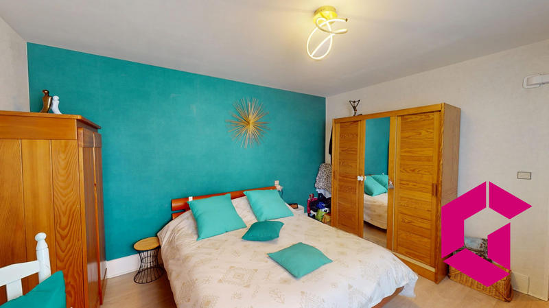 Maison - 134 m² - 7 pièces