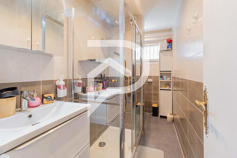 Appartement - 108 m² - 4 pièces