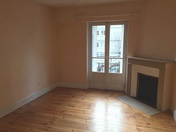 Appartement - 88 m² - 5 pièces