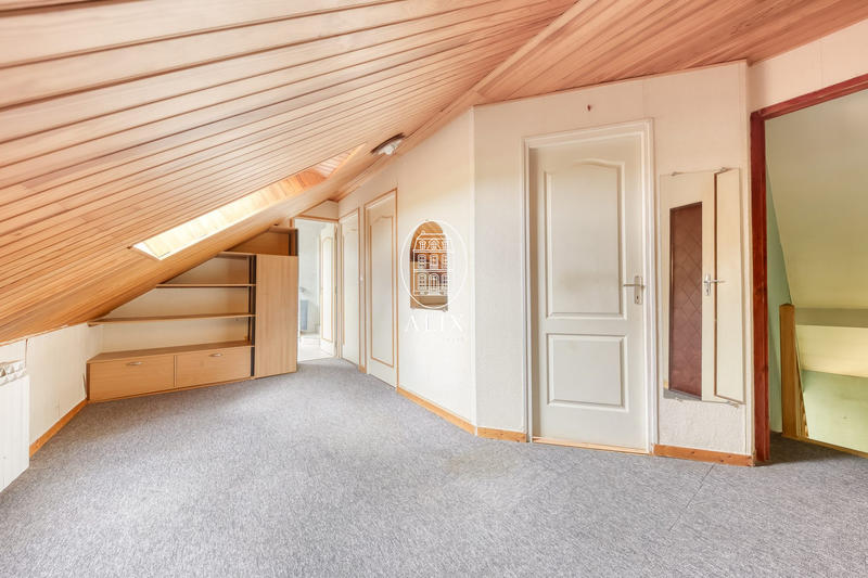 Maison ancienne - 110 m² - 5 pièces