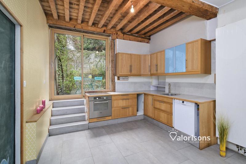 Maison - 167 m² - 6 pièces