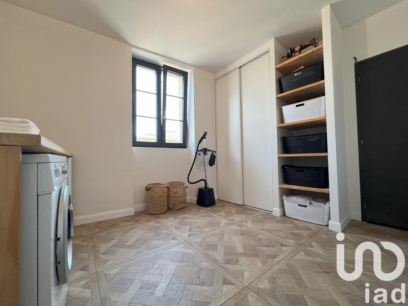 Maison - 240 m² - 7 pièces