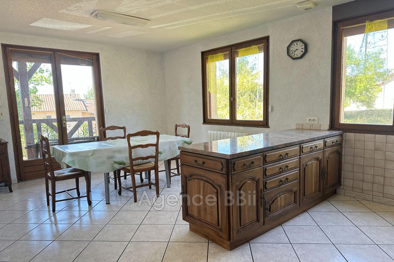 Maison - 110 m² - 4 pièces