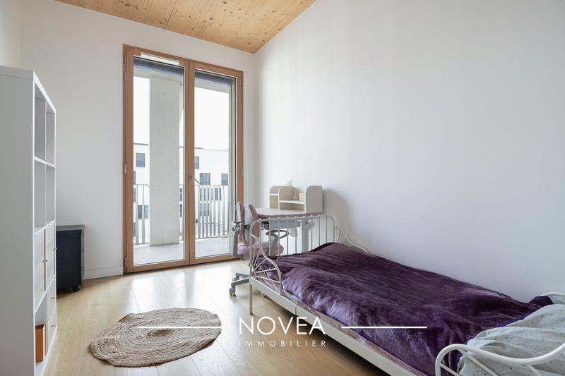 Appartement - 94 m² - 4 pièces