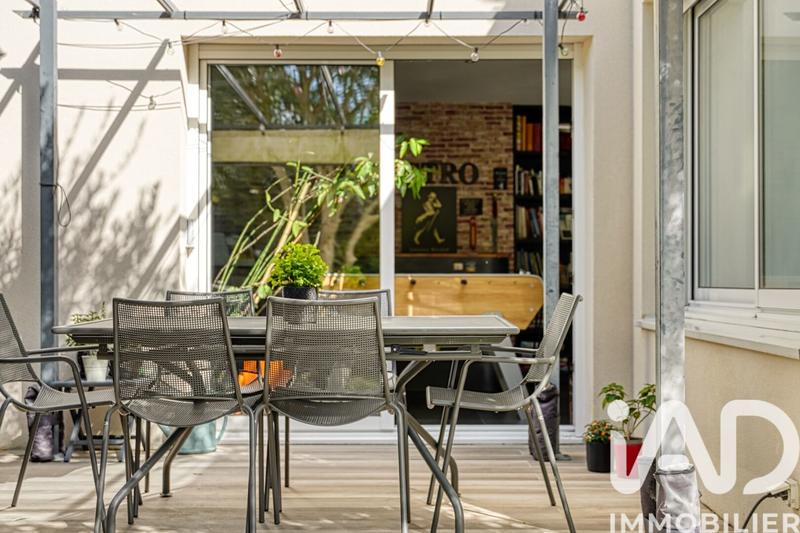 Maison - 180 m² - 8 pièces