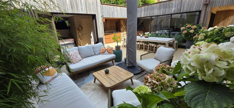 Villa - 200 m² - 7 pièces