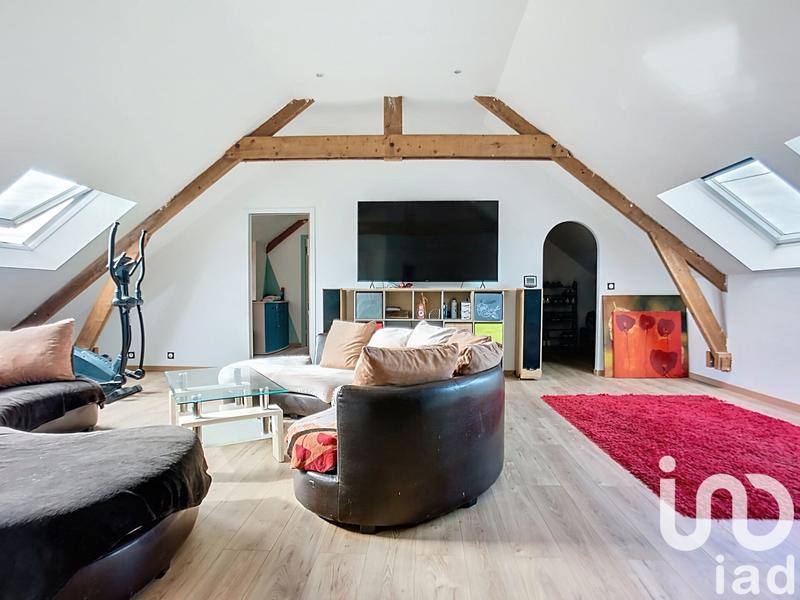 Maison - 182 m² - 7 pièces