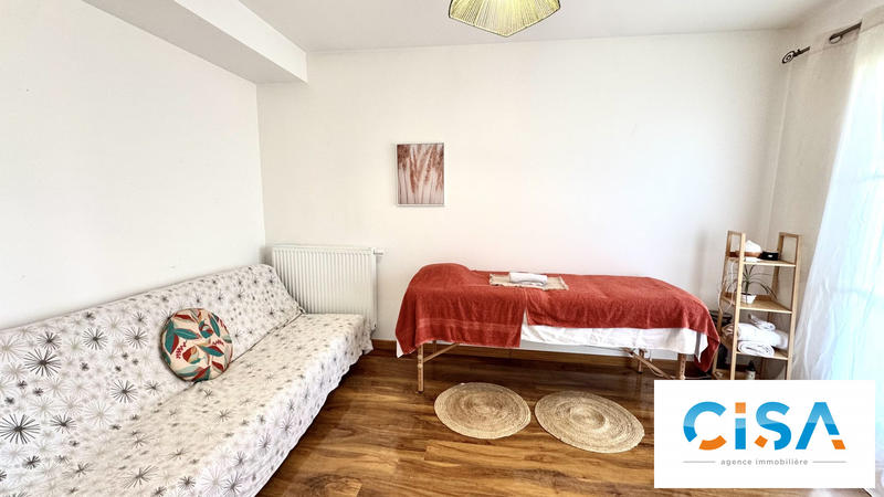 Maison traditionnelle - 106 m² - 5 pièces