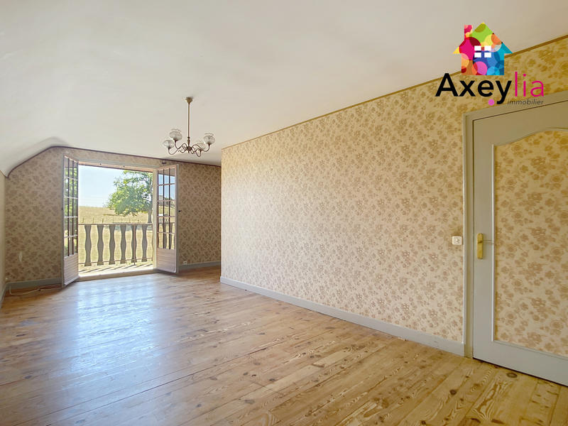 Maison - 150 m² - 7 pièces