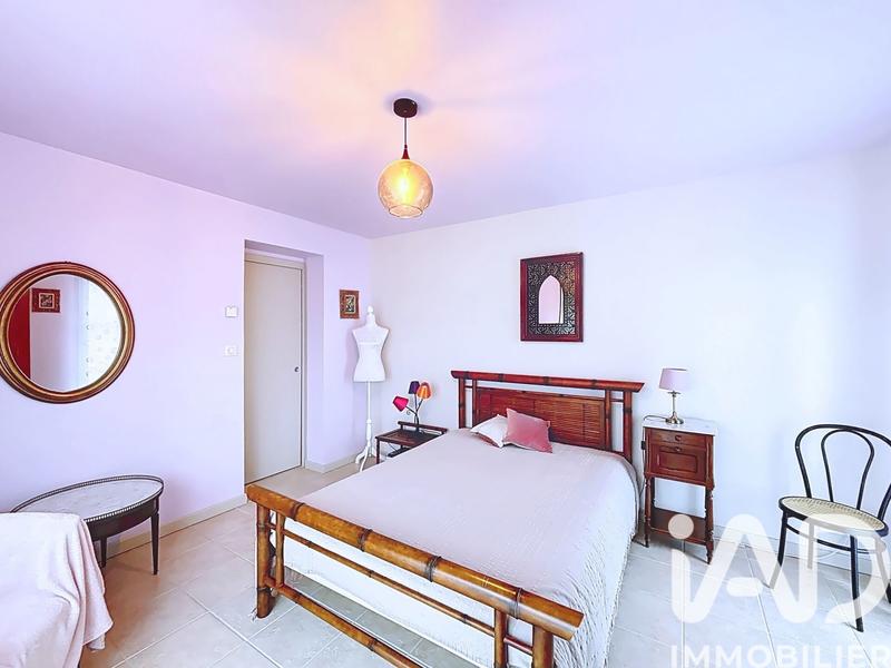 Maison - 185 m² - 6 pièces