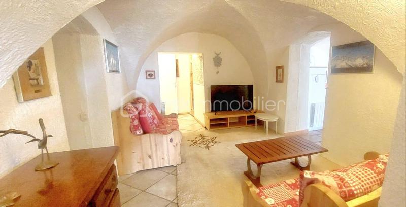 Appartement - 185 m² - 7 pièces