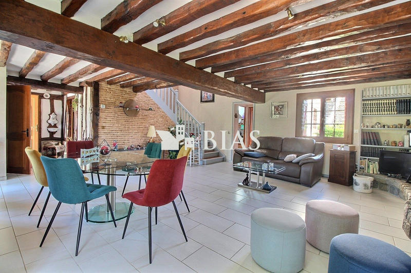 Maison - 148 m² - 5 pièces