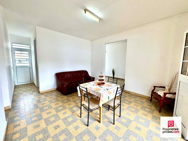 Maison - 134 m² - 8 pièces