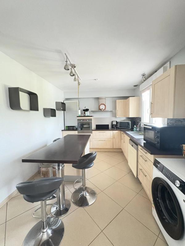 Pavillon - 172 m² - 1 pièce