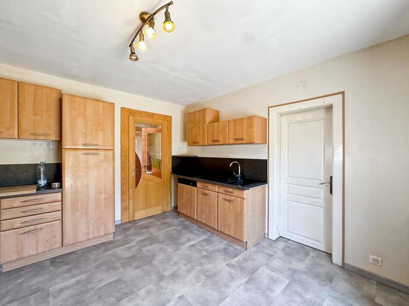 Villa - 154 m² - 9 pièces