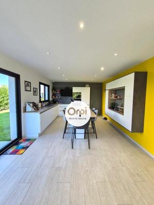 Maison - 135 m² - 4 pièces