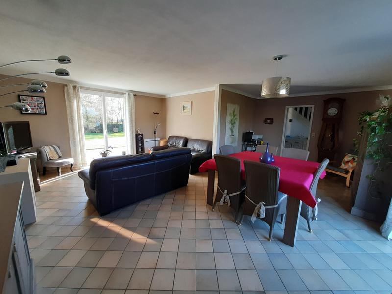 Maison - 111 m² - 5 pièces