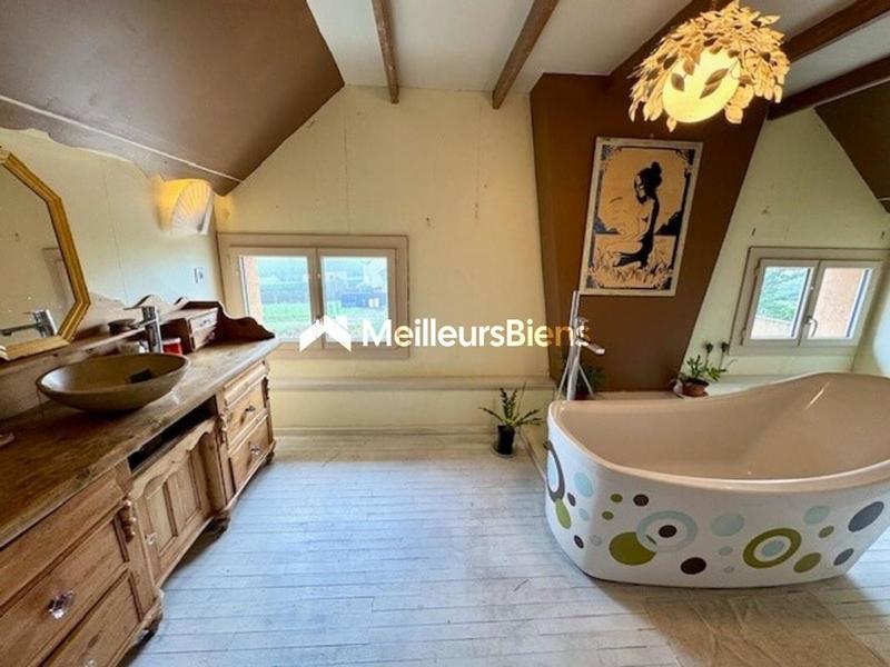 Maison - 122 m² - 5 pièces