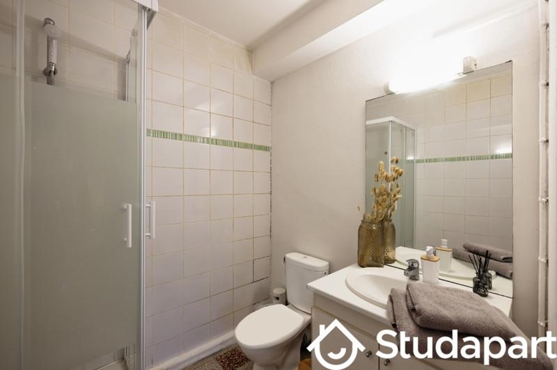 Appartement - 15 m² - 1 pièce