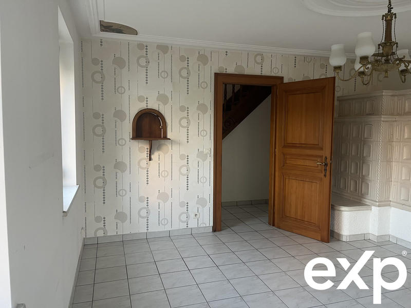 Maison - 298 m² - 12 pièces