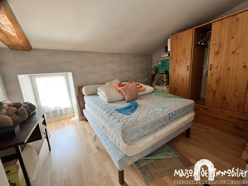 Maison - 169 m² - 7 pièces