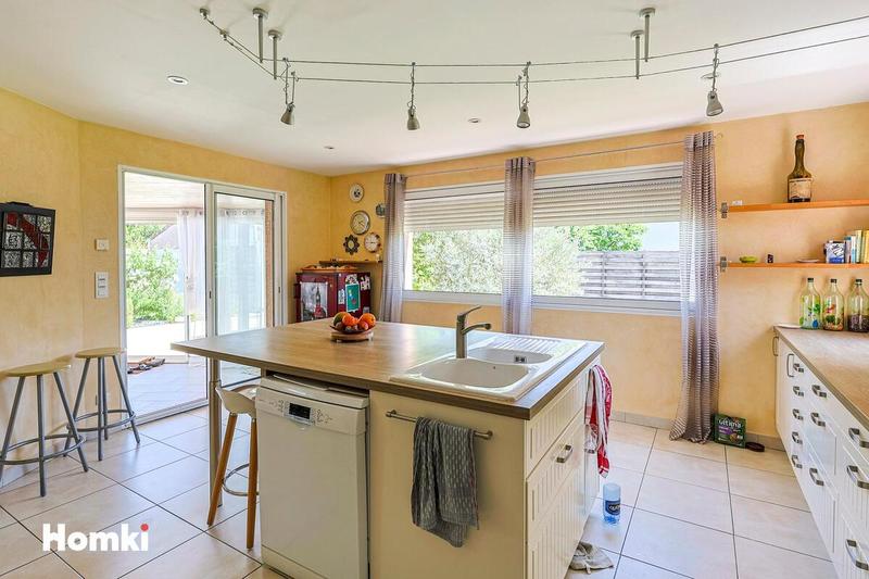 Maison - 170 m² - 6 pièces