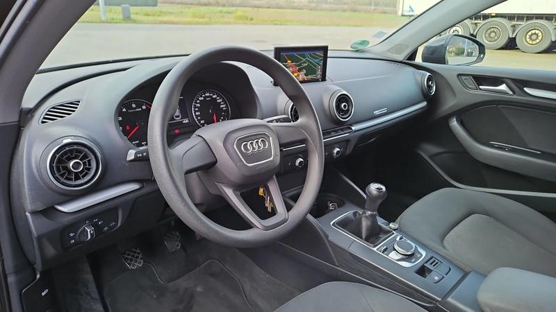 Audi A3 Berline III 1.0 Tfsi 116 Ambiente
