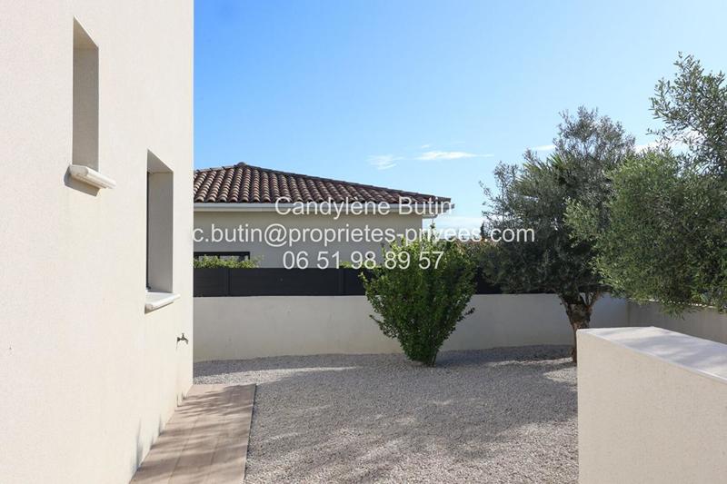 Villa - 104 m² - 4 pièces