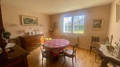 Maison - 153 m² - 7 pièces