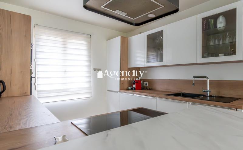 Maison - 125 m² - 6 pièces