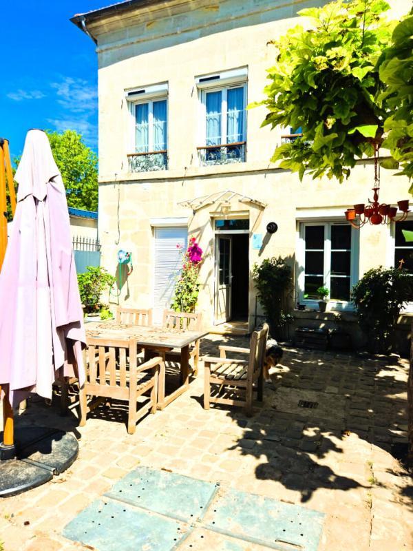 Maison - 165 m² - 8 pièces