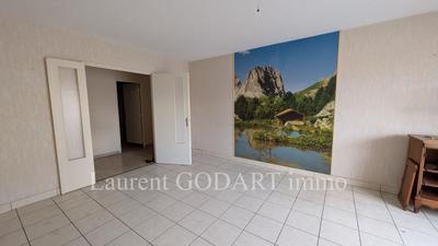 Appartement - 79 m² - 4 pièces