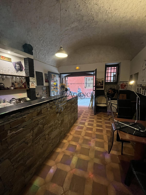 Local commercial - 90 m²