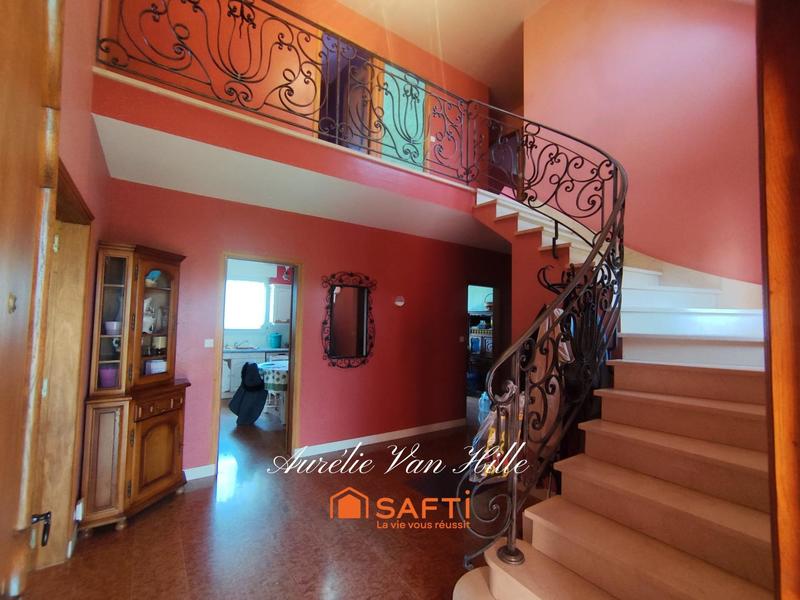 Maison - 188 m² - 7 pièces