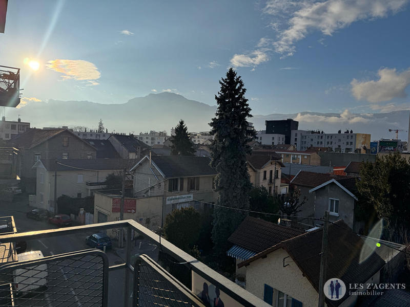 Appartement - 56 m² - 3 pièces