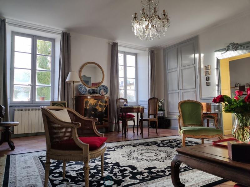 Maison de maîtres - 490 m² - 12 pièces