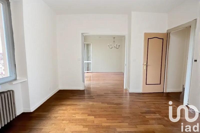 Appartement - 90 m² - 4 pièces