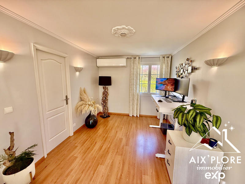 Maison contemporaine - 145 m² - 5 pièces