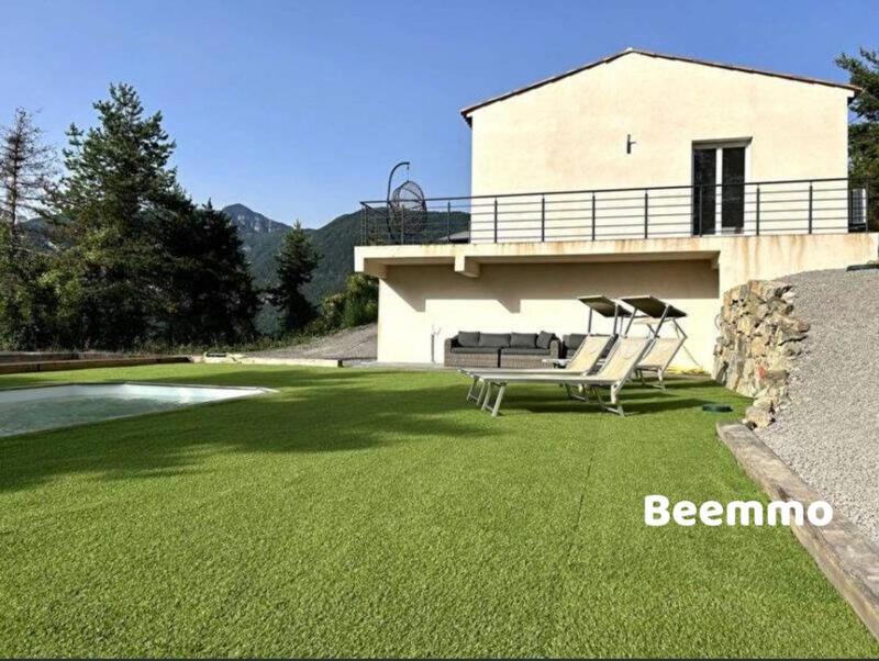 Maison - 130 m² - 4 pièces