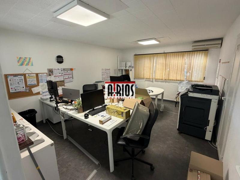 Bureau - 280 m²