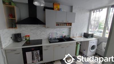 Chambre - 11 m² - 1 pièce