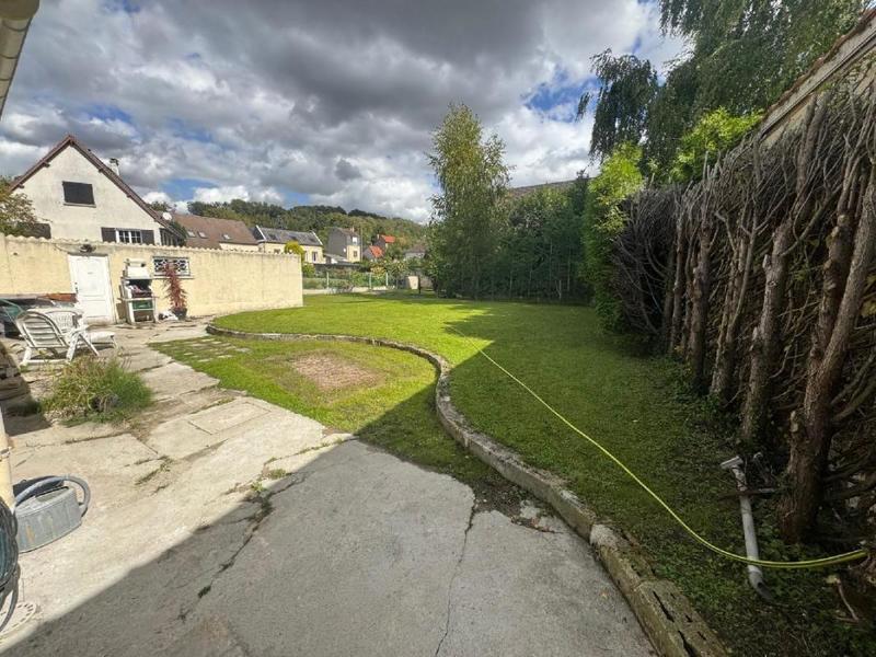 Maison - 92 m² - 5 pièces