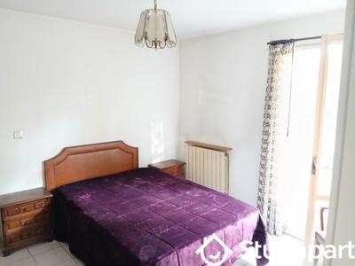 Chambre - 15 m² - 1 pièce