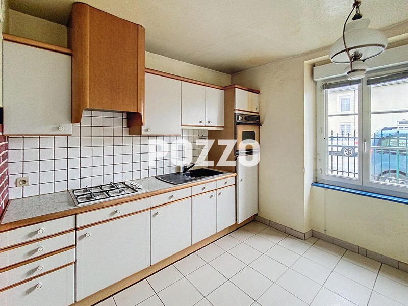 Maison - 194 m² - 7 pièces